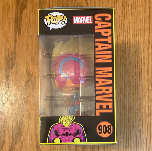 Captain Marvel Glow Funko POP